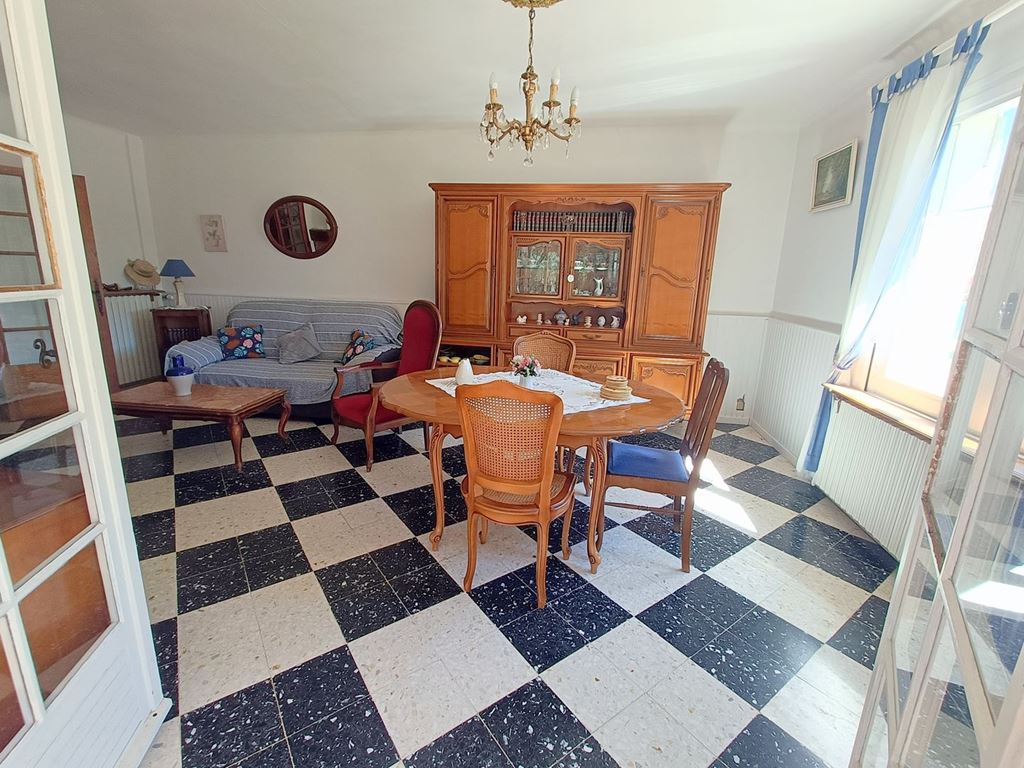 Maison de plain pied REGUSSE (83630) AZUR VERDON IMMO