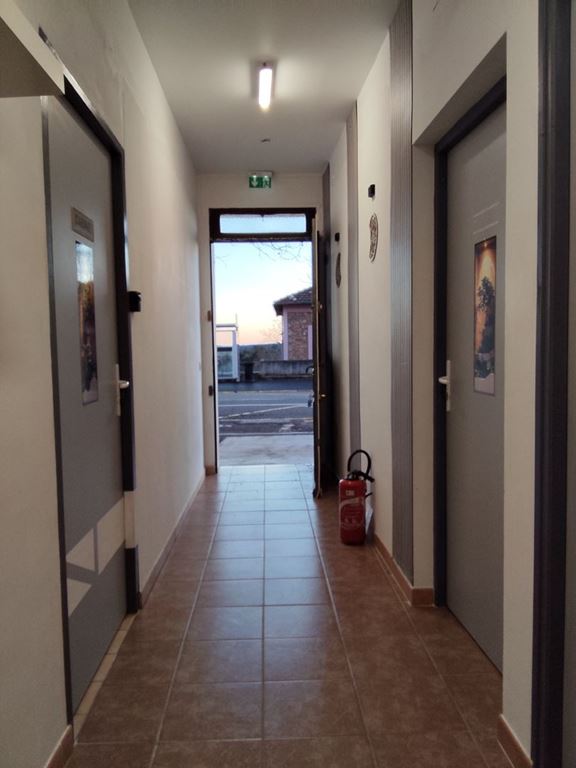 Local professionnel REGUSSE (83630) AZUR VERDON IMMO